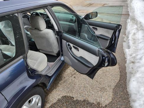 Used 2002 Subaru Legacy L image 26