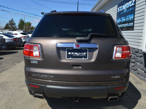 Used 2007 Saturn Outlook XR w/ Premium Trim Pkg image 4