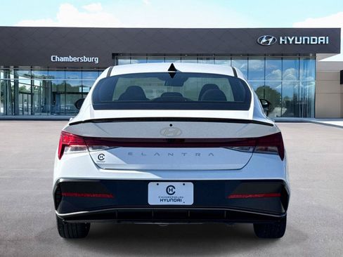 New 2026 Hyundai Elantra SEL Sport FWD image 14