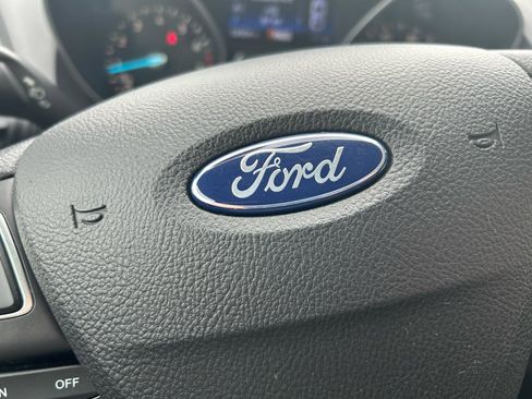 Used 2017 Ford Escape SE image 20