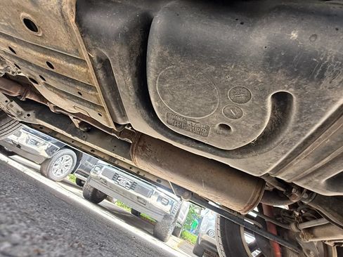 Used 2010 Toyota 4Runner Limited AWD/4WD image 31
