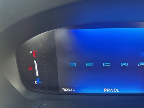 Used 2024 Ford Escape ST-Line w/ Tech Pack #1 image 12