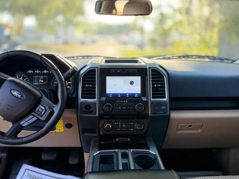 Used 2016 Ford F150 XLT w/ Equipment Group 302A Luxury RWD image 37