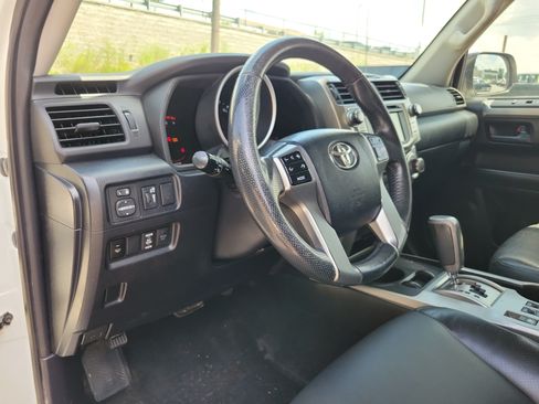 Used 2012 Toyota 4Runner Limited RWD image 4