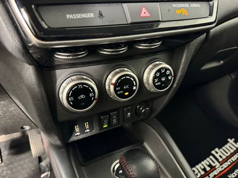 Used 2024 Mitsubishi Outlander Sport ES AWD/4WD image 18