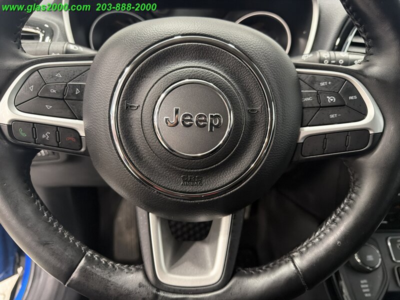 Used 2020 Jeep Compass Latitude AWD/4WD image 22
