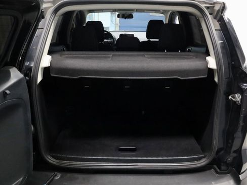 Certified 2019 Ford EcoSport SE image 13