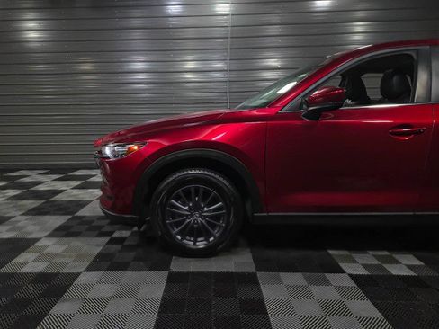 Used 2019 MAZDA CX-5 Touring image 41