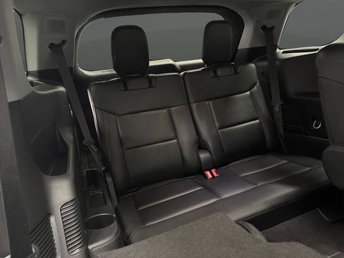 Used 2023 Ford Explorer Limited image 35