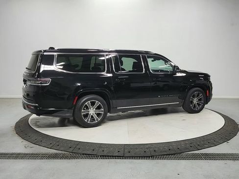 Used 2024 Jeep Grand Wagoneer L 4WD image 7