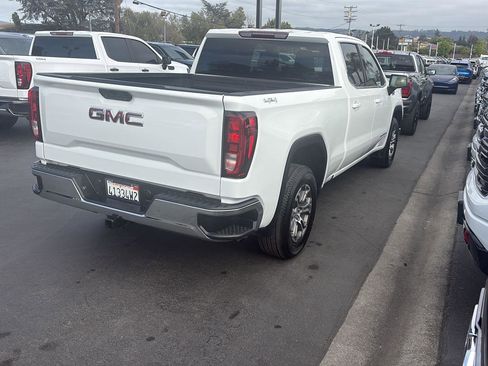 Used 2019 GMC Sierra 1500 SLE w/ SLE Value Package AWD/4WD image 6