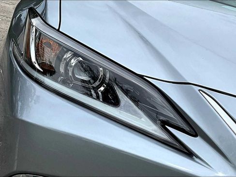 Used 2023 Lexus ES 350 image 27
