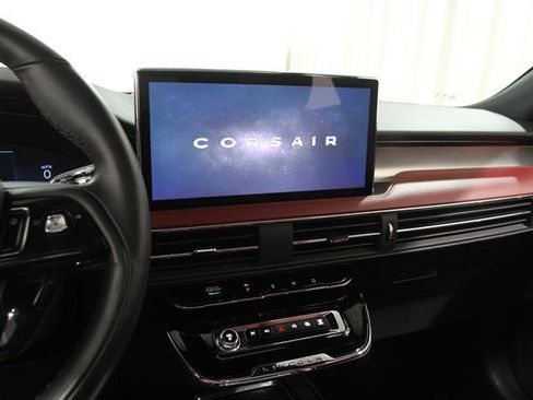 Used 2023 Lincoln Corsair Reserve w/ Equipment Group 201A AWD/4WD image 10