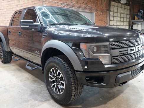 Used 2013 Ford F150 Raptor w/ Luxury Equipment Group AWD/4WD image 3