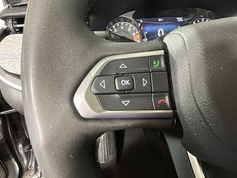 Used 2023 Jeep Compass Latitude w/ Sun and Sound Group AWD/4WD image 15
