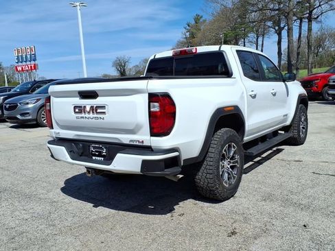 Used 2023 GMC Canyon AT4 w/ Technology Package AWD/4WD image 16