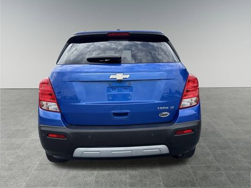 Used 2015 Chevrolet Trax LT w/ LT Sun and Sound Package image 4