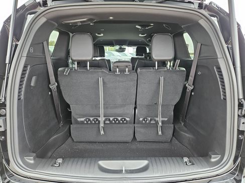 New 2026 Chrysler Pacifica Select image 19