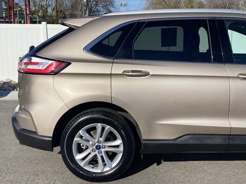 Used 2020 Ford Edge SEL w/ Convenience Package image 6