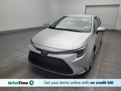 Used 2024 Toyota Corolla LE image 1
