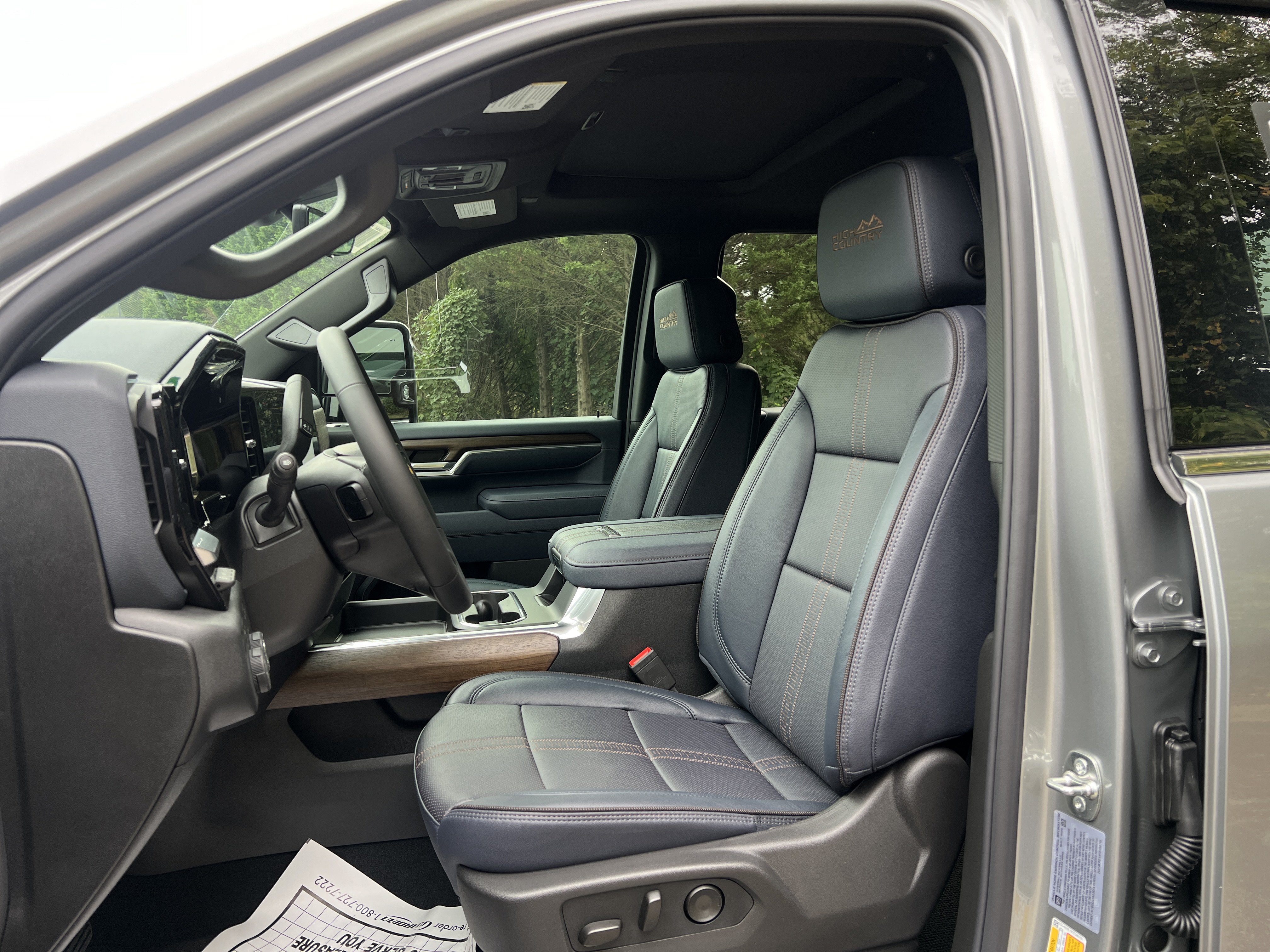 New 2026 Chevrolet Silverado 2500 High Country w/ High Country Premium Package AWD/4WD image 16