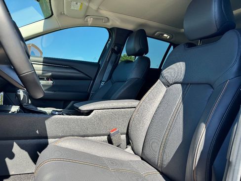 Certified 2025 MAZDA CX-50 2.5 Hybrid w/ Weather Package image 15