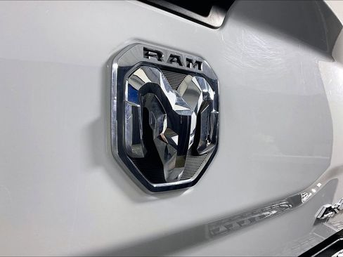 Used 2024 RAM 2500 Tradesman w/ Chrome Appearance Group AWD/4WD image 41