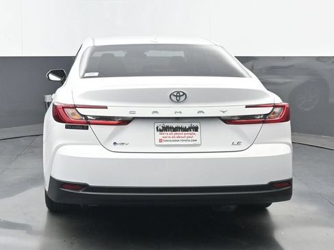 New 2026 Toyota Camry LE FWD image 17