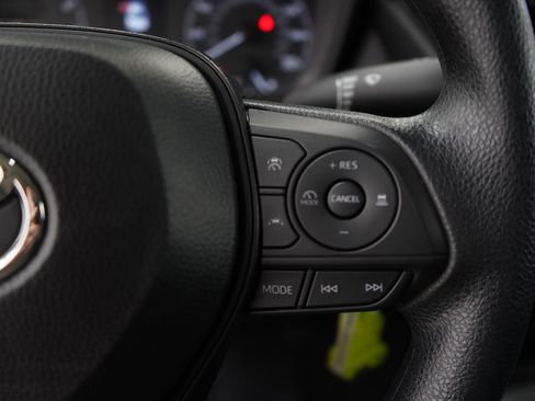 Used 2024 Toyota Corolla LE image 22