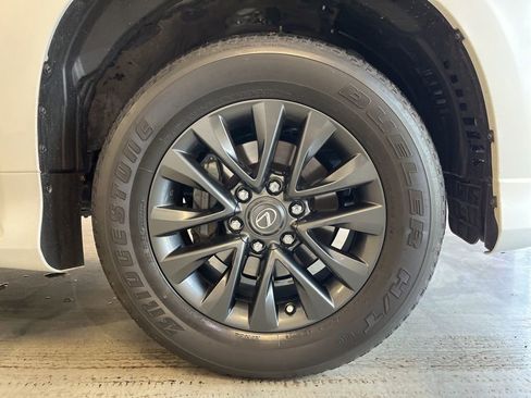 Used 2023 Lexus GX 460 Premium w/ Premium Plus Package AWD/4WD image 9