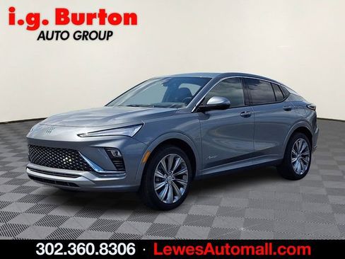 New 2026 Buick Envista Avenir FWD image 2