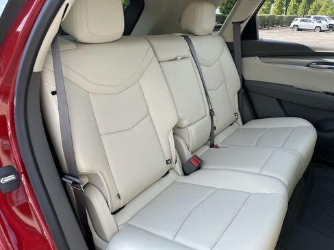 Certified 2024 Cadillac XT5 Premium Luxury w/ Technology Package AWD/4WD image 15