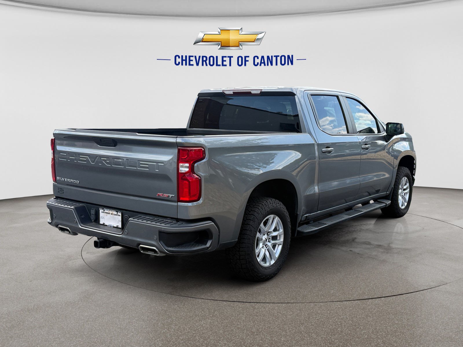 Used 2022 Chevrolet Silverado 1500 RST AWD/4WD image 5