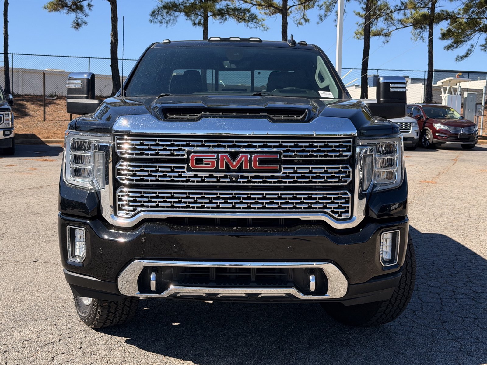 Used 2020 GMC Sierra 2500 Denali w/ Technology Package AWD/4WD image 6