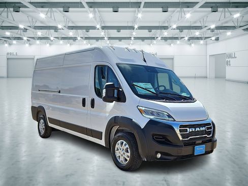 New 2026 RAM ProMaster 2500 w/ Quick Order Package 22G SLT FWD image 4