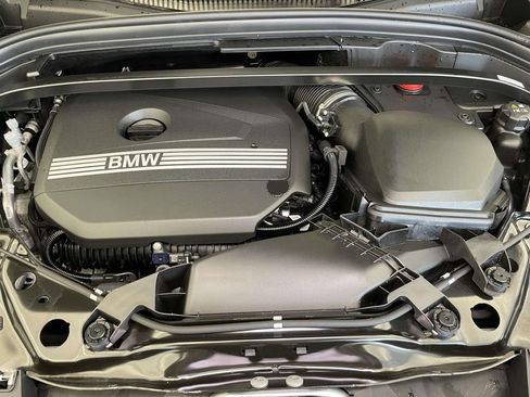 Used 2025 BMW X1 xDrive28i w/ Technology Package image 24