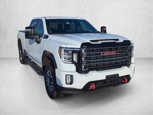 Used 2022 GMC Sierra 2500 AT4 image 3