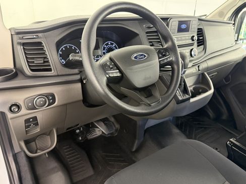 Used 2023 Ford Transit 250 Low Roof AWD w/ Exterior Upgrade Package image 17