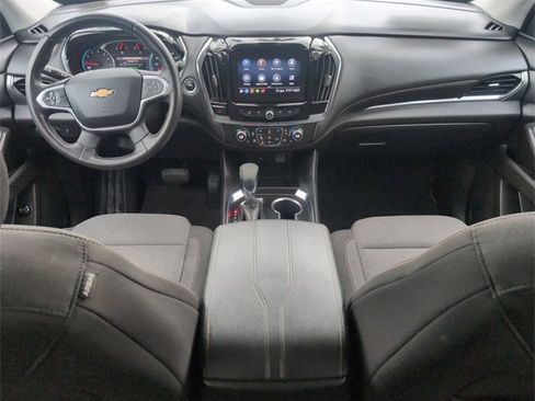 Certified 2021 Chevrolet Traverse LT image 19