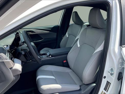 New 2026 Toyota Camry SE image 9