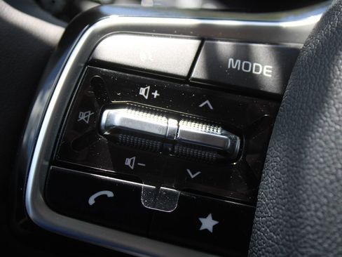 New 2026 Kia Carnival SX Prestige FWD image 34