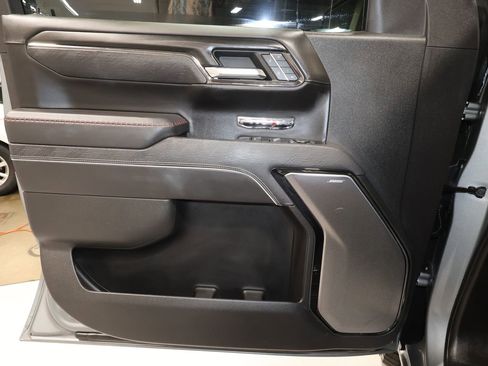 Certified 2024 GMC Sierra 1500 AT4X image 23