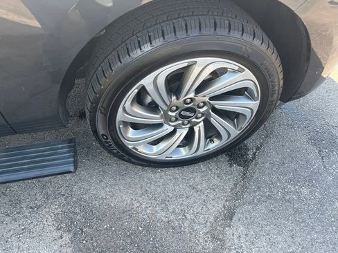 Used 2023 Lincoln Navigator Reserve image 31