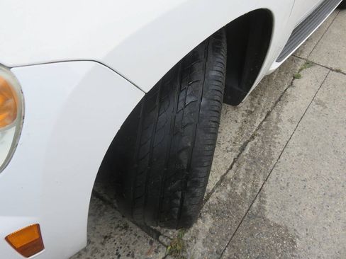 Used 2011 Chevrolet HHR LT FWD image 27