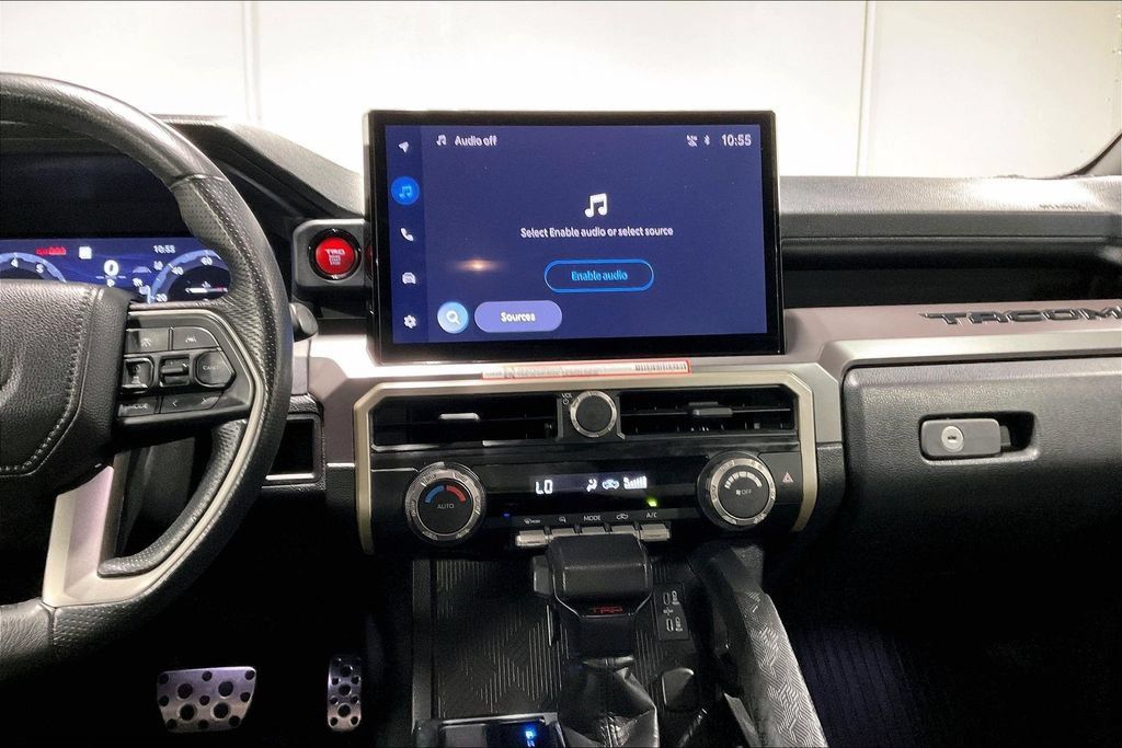 Used 2025 Toyota Tacoma TRD Sport RWD image 7