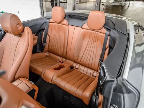 Used 2018 Mercedes-Benz E 400 Cabriolet image 41