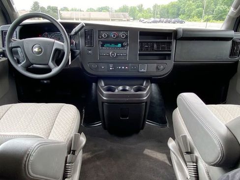 Certified 2024 Chevrolet Express 3500 LT w/ LT Preferred Equipment Group image 19