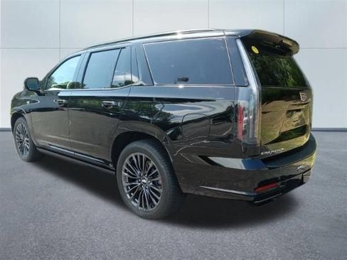 Certified 2026 Cadillac Escalade Platinum Sport AWD/4WD image 3