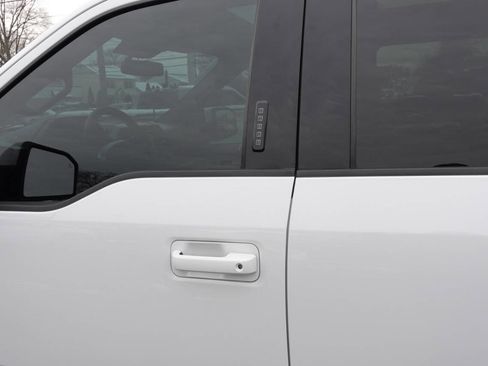 Used 2019 Ford F150 XLT w/ Equipment Group 302A Luxury image 15