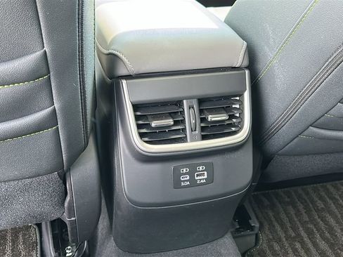 Certified 2025 Subaru Outback Onyx Edition AWD/4WD image 26